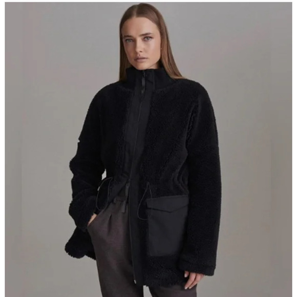 Varley Jackets & Blazers - Varley Woodgreen Jacket Longer Length Full Zip $198.00 Black Sherpa Lined Coat